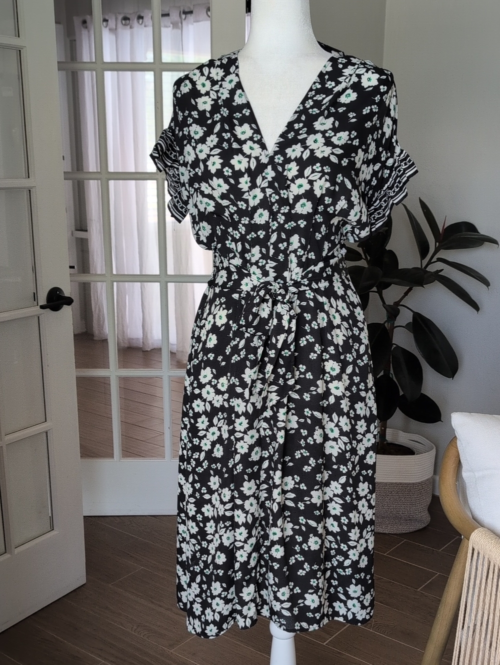 Max Studio Black Floral Tie-Waist Midi Summer Dress XS